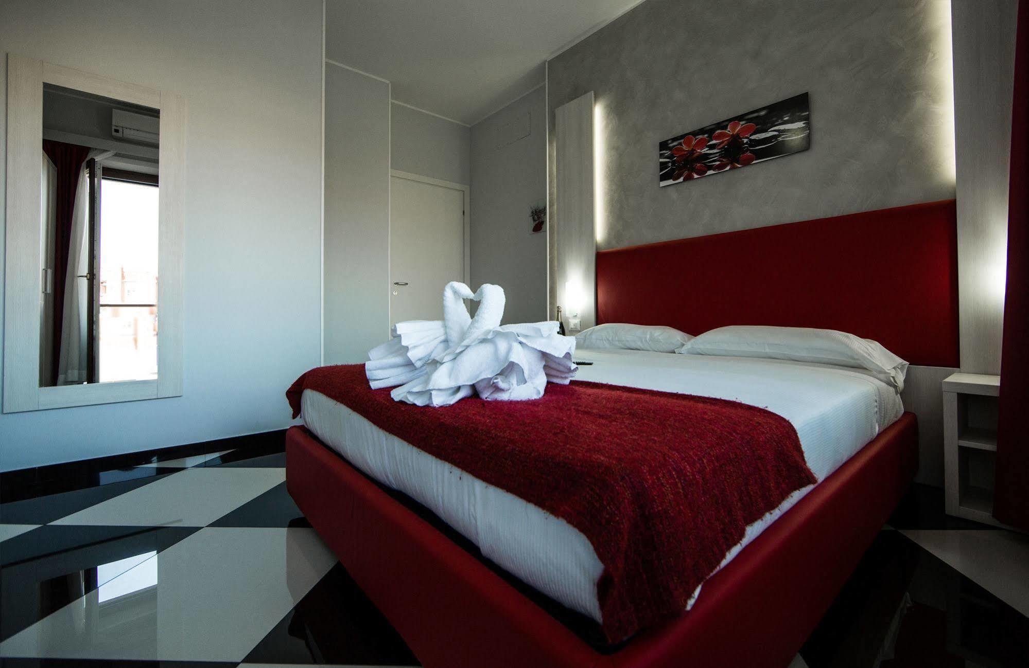 Heart Of Rome Rooms Luaran gambar