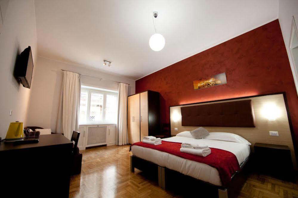 Heart Of Rome Rooms Luaran gambar